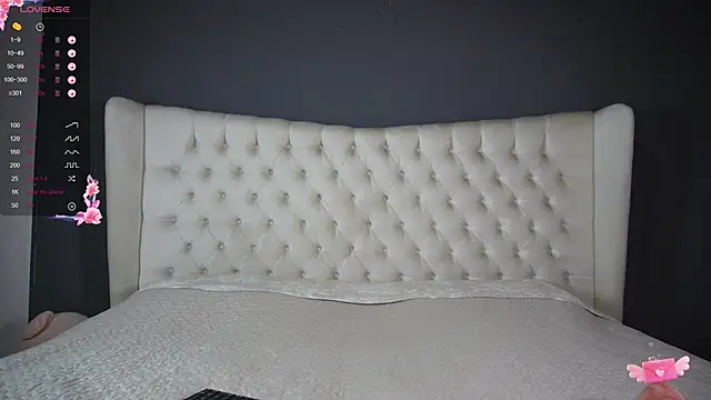 nichole bree  online show from 03/07/25, 11:29