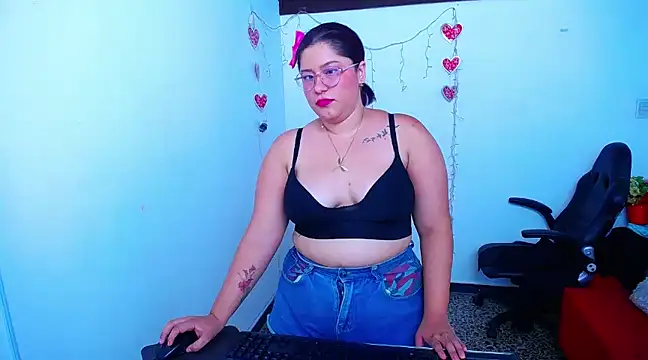 littleflower4you online show from 01/24/25, 01:24