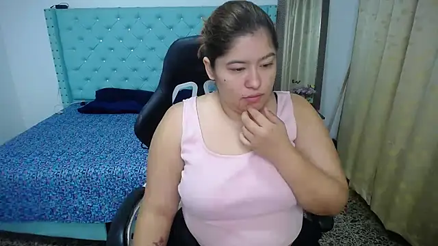 littleflower4you online show from 09/17/25, 12:18