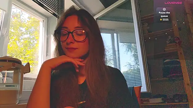 monlight  dana online show from 07/02/26, 02:12
