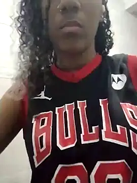 Snapshot of -_Anny_- chatting on 10/17/25, 11:29 - Anny - online show from 10/17/25, 11:29