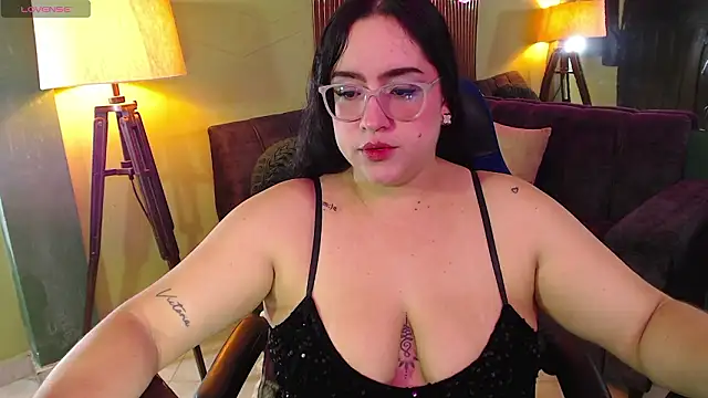 Snapshot of Sofiia_davis23 chatting on 03/16/26, 02:32 Sofiia davis23 online show from 03/16/26, 02:32