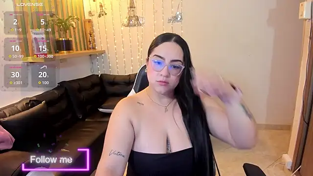Snapshot of Sofiia_davis23 chatting on 04/14/26, 01:39 Sofiia davis23 online show from 04/14/26, 01:39