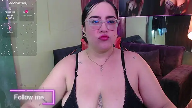 Snapshot of Sofiia_davis23 chatting on 05/11/26, 01:28 Sofiia davis23 online show from 05/11/26, 01:28
