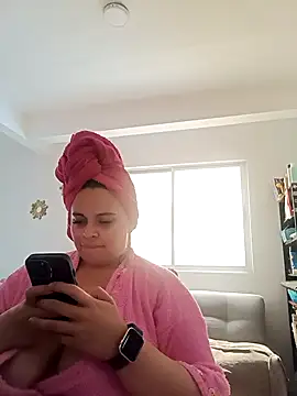 Snapshot of Alex_flair chatting on 10/07/25, 09:56 Alex flair online show from 10/07/25, 09:56