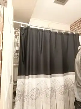 Snapshot of hungandtatted666 chatting on 01/07/25, 04:37 hungandtatted666 online show from 01/07/25, 04:37