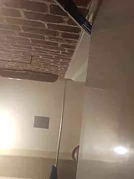 Snapshot of hungandtatted666 chatting on 11/06/25, 09:59 hungandtatted666 online show from 11/06/25, 09:59