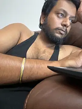 indianhotche online show from 11/11/25, 07:36