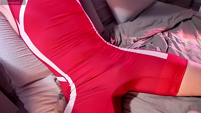 Snapshot of tailer_ chatting on 09/25/25, 04:54 tailer  online show from 09/25/25, 04:54