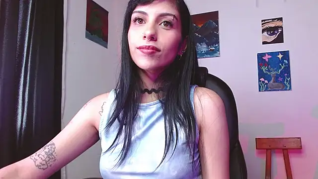 Snapshot of Ary_Pieerce chatting on 04/16/26, 06:41 Ary Pieerce online show from 04/16/26, 06:41