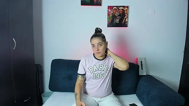 AndreaAndKarina online show from 10/03/25, 02:47