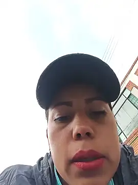  andrea30 online show from 05/21/26, 12:01