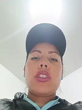  andrea30 online show from 06/17/26, 11:23