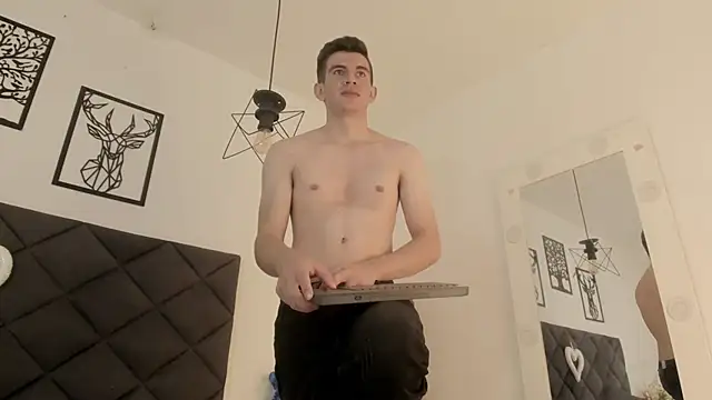 MikaelSlow online show from 02/20/25, 07:34