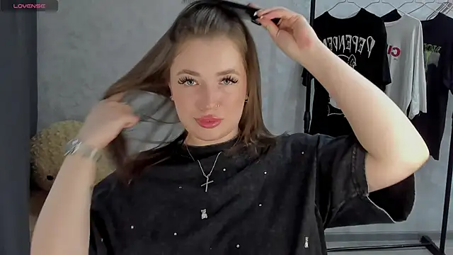 Diana twerk online show from 05/05/26, 09:39
