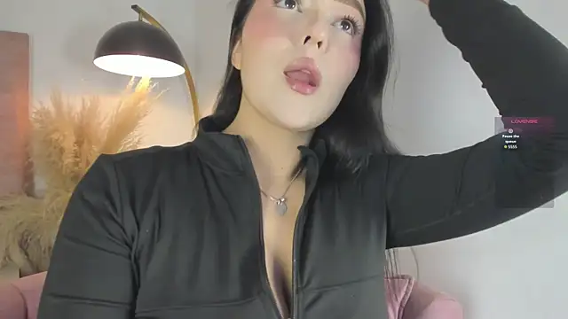 im alejandra  online show from 04/11/26, 04:28