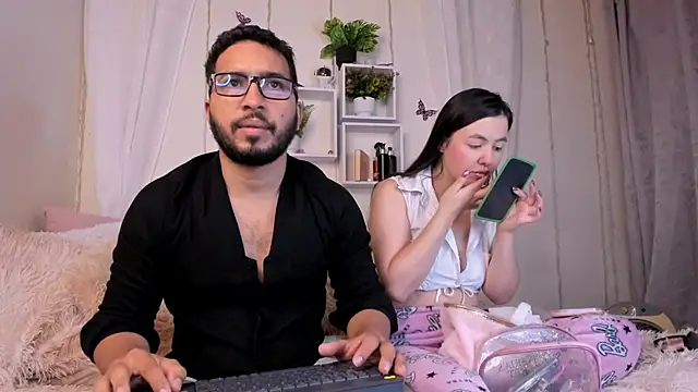 Idara and Edahi01 online show from 02/12/25, 03:49