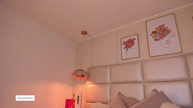 Snapshot of Aily_Yozuko chatting on 10/07/25, 02:42 Aily Yozuko online show from 10/07/25, 02:42