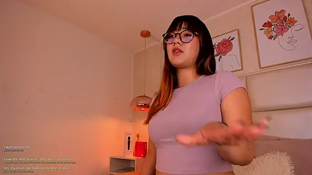 Snapshot of Aily_Yozuko chatting on 10/31/25, 02:34 Aily Yozuko online show from 10/31/25, 02:34