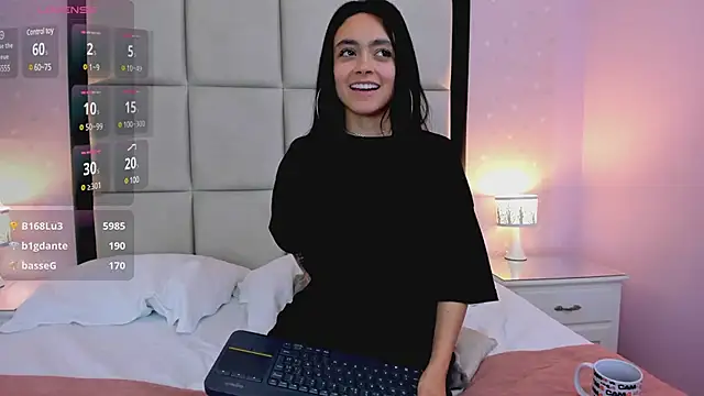 HannaClarrk  online show from 02/26/25, 12:03