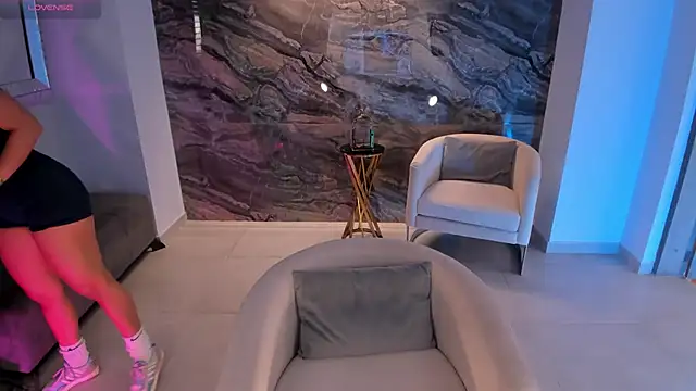 Snapshot of AngelicaVega chatting on 09/19/25, 05:46 AngelicaVega online show from 09/19/25, 05:46