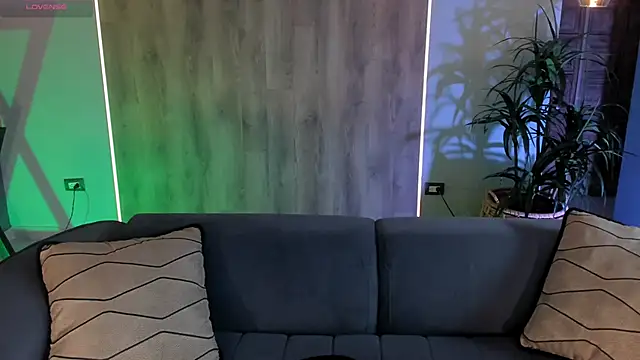 Snapshot of AngelicaVega chatting on 10/15/25, 07:36 AngelicaVega online show from 10/15/25, 07:36