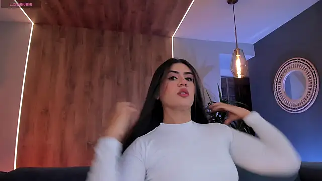 Snapshot of AngelicaVega chatting on 10/19/25, 05:24 AngelicaVega online show from 10/19/25, 05:24