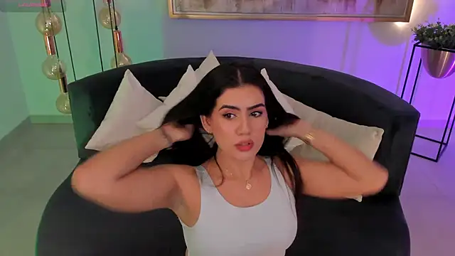 Snapshot of AngelicaVega chatting on 11/27/25, 06:54 AngelicaVega online show from 11/27/25, 06:54