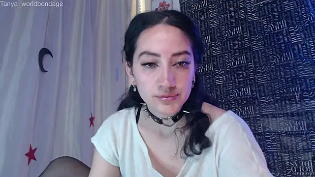 Snapshot of Tanya_WorldBondage chatting on 12/22/25, 11:24 Tanya WorldBondage online show from 12/22/25, 11:24