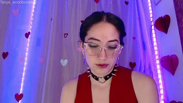 Snapshot of Tanya_WorldBondage chatting on 02/14/26, 12:51 Tanya WorldBondage online show from 02/14/26, 12:51