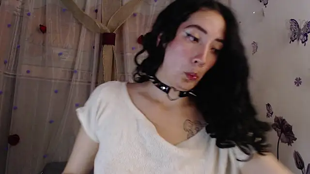 Snapshot of Tanya_WorldBondage chatting on 07/28/26, 01:23 Tanya WorldBondage online show from 07/28/26, 01:23
