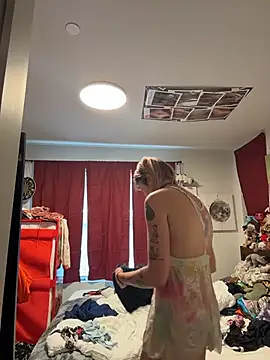 Esteem369 online show from 10/16/25, 04:19