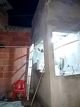 Snapshot of ariana_d20 chatting on 10/10/25, 11:04 ariana d20 online show from 10/10/25, 11:04