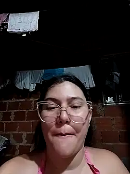 Snapshot of ariana_d20 chatting on 10/11/25, 11:14 ariana d20 online show from 10/11/25, 11:14