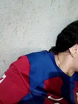 Snapshot of Liancy chatting on 09/28/25, 03:01 Liancy online show from 09/28/25, 03:01