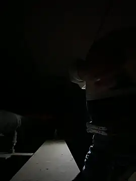 tongueispowerr6d9 online show from 12/25/24, 03:18