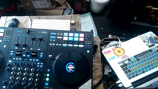 tongueispowerr6d9 online show from 01/07/25, 07:28