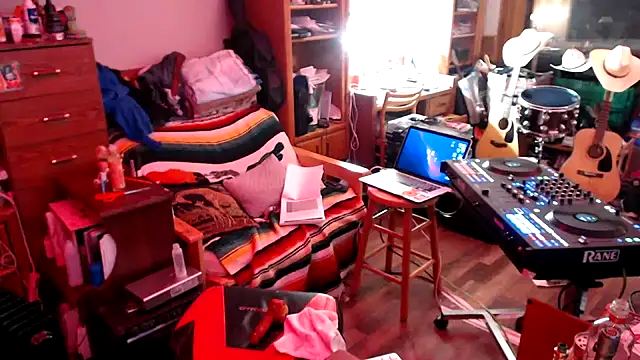 tongueispowerr6d9 online show from 02/11/25, 05:47