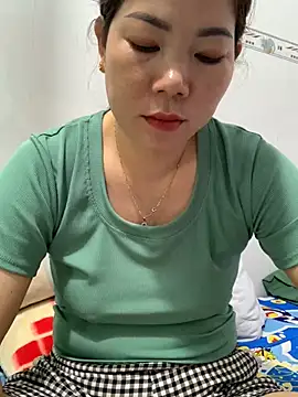 Baby-bigtits online show from 02/08/25, 08:31