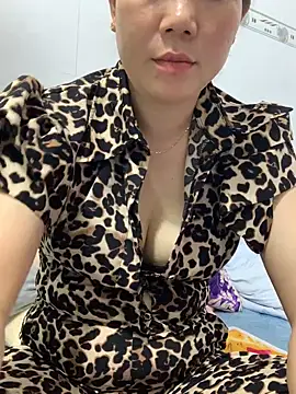 Baby-bigtits online show from 02/21/25, 09:02