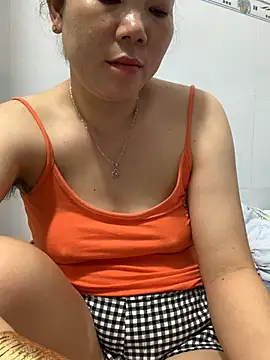 Baby-bigtits online show from 02/22/25, 07:45