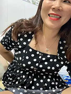 Baby-bigtits online show from 03/04/25, 06:37