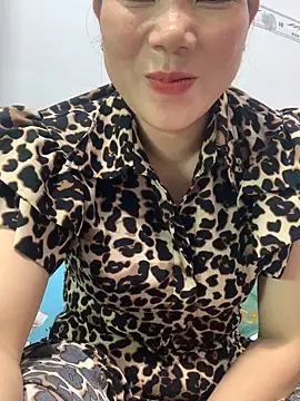 Baby-bigtits online show from 10/06/25, 03:04