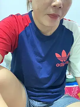 Baby-bigtits online show from 10/19/25, 04:13