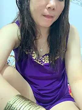 Baby-bigtits online show from 10/22/25, 01:11