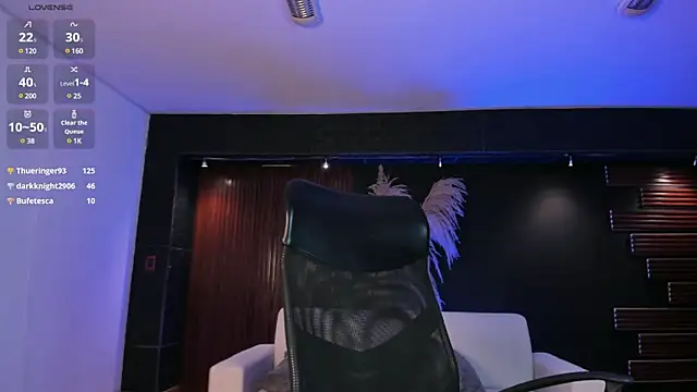 IsabellaaJoness online show from 01/18/25, 06:32