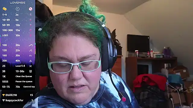 Snapshot of EmberCum chatting on 10/26/25, 09:53 EmberCum online show from 10/26/25, 09:53