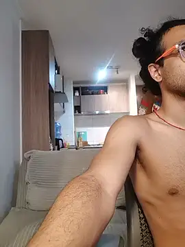 Redfloweer1 online show from 12/10/24, 10:26