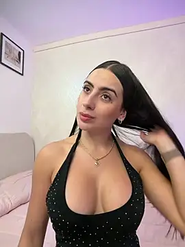 Snapshot of ValeryR_ chatting on 03/03/26, 10:26 ValeryR online show from 03/03/26, 10:26