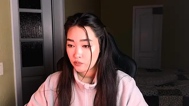 Snapshot of Erica_Wayne chatting on 01/12/25, 01:27 Erica Wayne online show from 01/12/25, 01:27